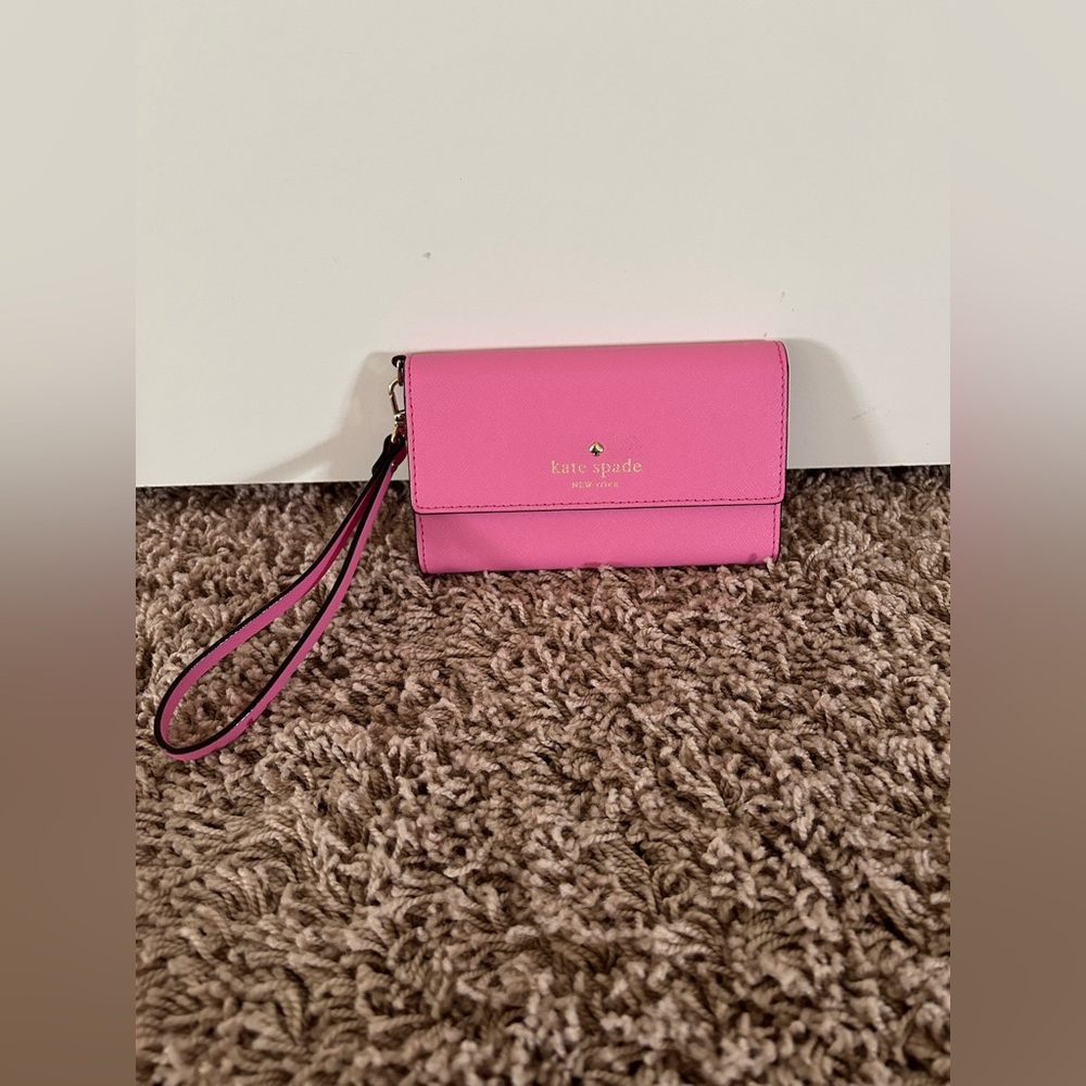 Kate Spade Pink wallet with mirror inside